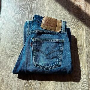 Vintage (20 years old), but rarely worn, Levi’s 501 size 25